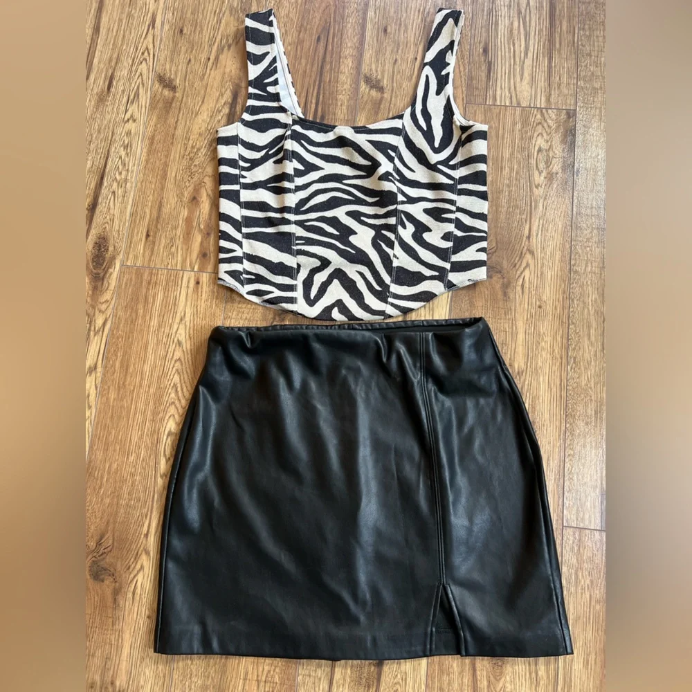 Leather Mini Skirt - Picture 2 of 4